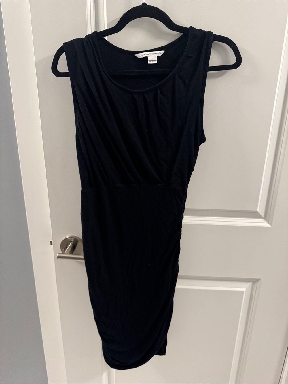 Diane Von Furstenberg Black Sleeveless Draped Dress